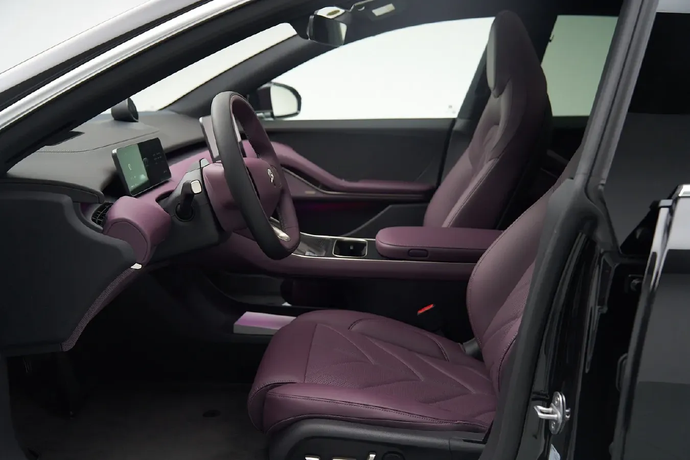 2025 NIO ET5T BEV,autocango,china used car exporter,china ev exporter,chinese used car exporter,chinese used ev exporter