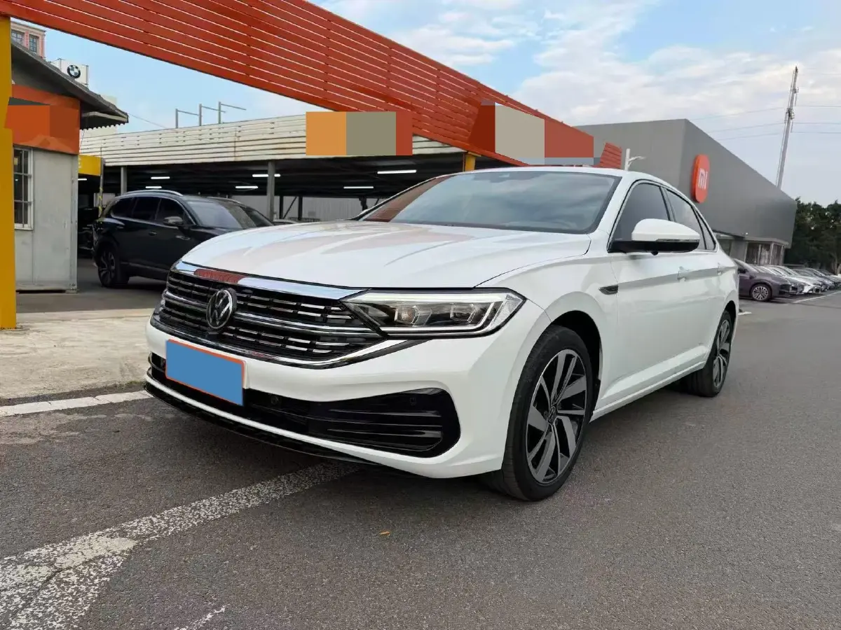 2023 Volkswagen Sagitar 1.5T 160HP L4 7DCT