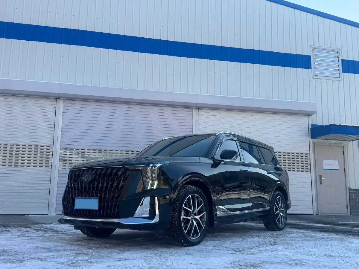 2024 GAC Trumpchi GS8 2.0T 190HP L4 E-CVT Hybrid