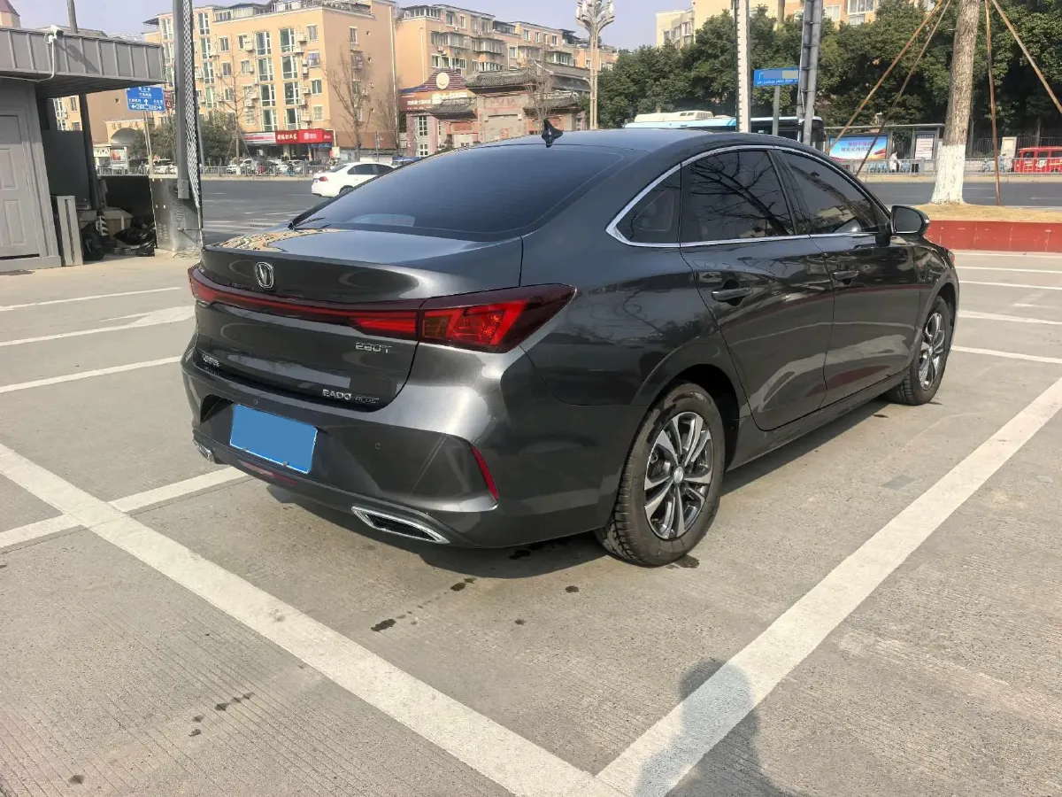 2025 ChangAn Eado 1.4T 160HP L4 7DCT,autocango,china used car exporter,china ev exporter,chinese used car exporter,chinese used ev exporter
