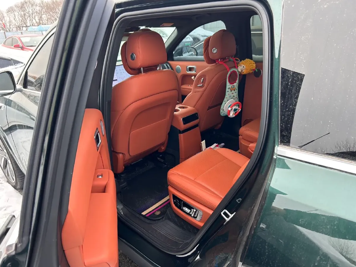 2024 Li L9 Range Extended 154HP REEV 52.3KWH,autocango,china used car exporter,china ev exporter,chinese used car exporter,chinese used ev exporter