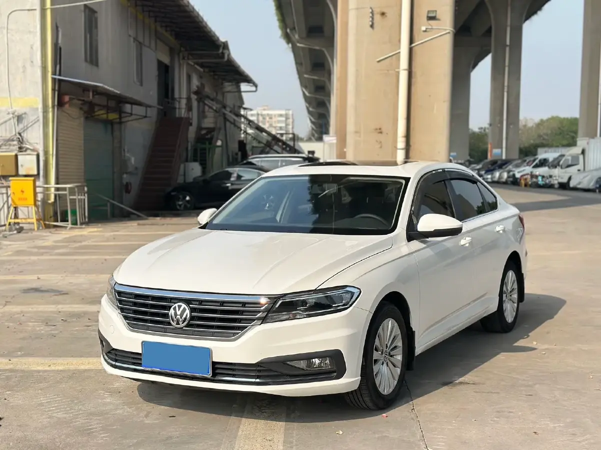 2019 Volkswagen Lavida 1.5L 113HP L4 6AT