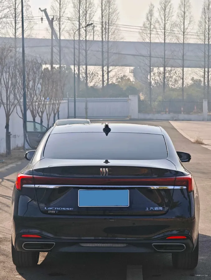 2023 Buick Larcosse 2.0T 237HP L4 9AT,autocango,china used car exporter,china ev exporter,chinese used car exporter,chinese used ev exporter