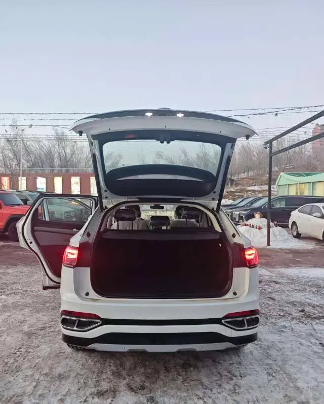 2023 Volkswagen Tayron X 2.0T 186HP L4 7DCT,autocango,china used car exporter,china ev exporter,chinese used car exporter,chinese used ev exporter