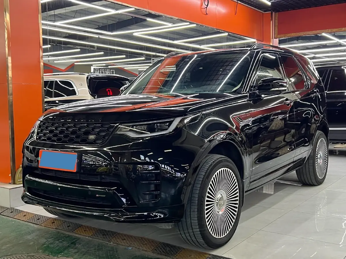 2023 Land Rover Discovery 3.0T 360HP L6 8AT