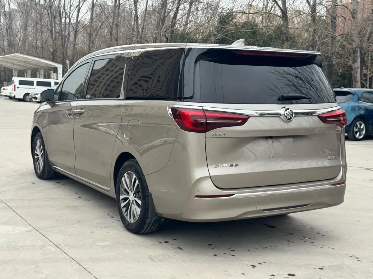 2023 Buick GL8 2.0T 237HP L4 9AT,autocango,china used car exporter,china ev exporter,chinese used car exporter,chinese used ev exporter