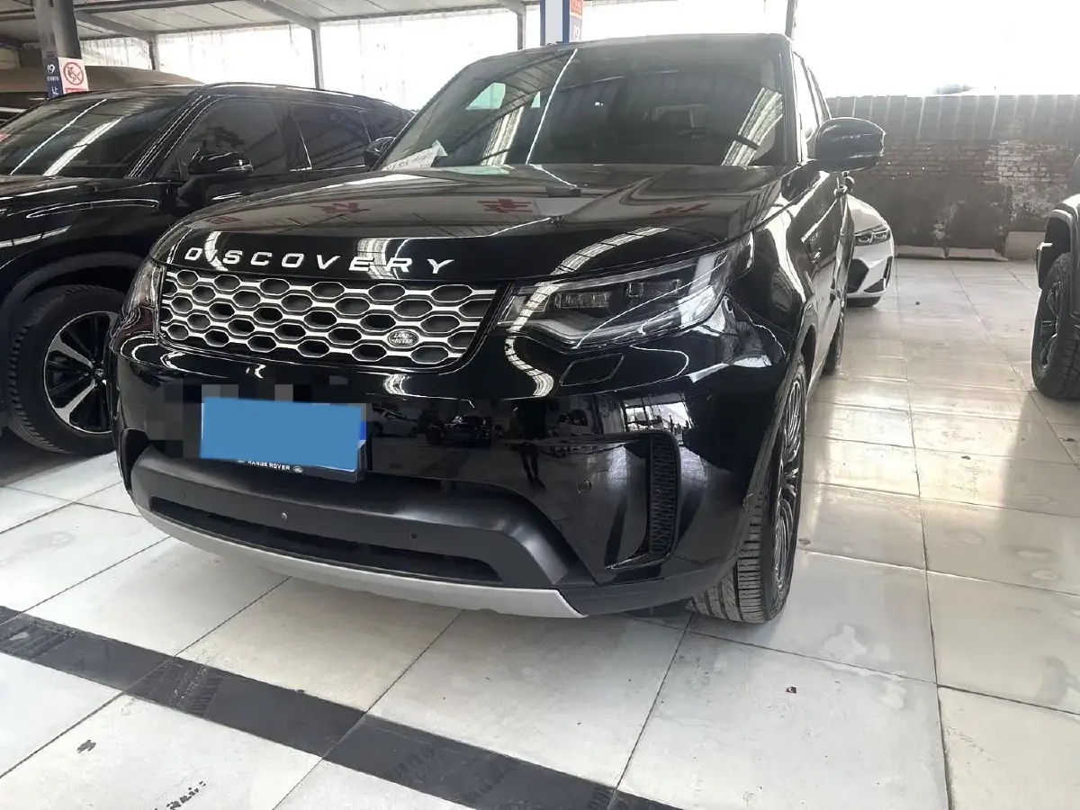 2020 Land Rover Discovery 2.0T 300HP L4 8AT