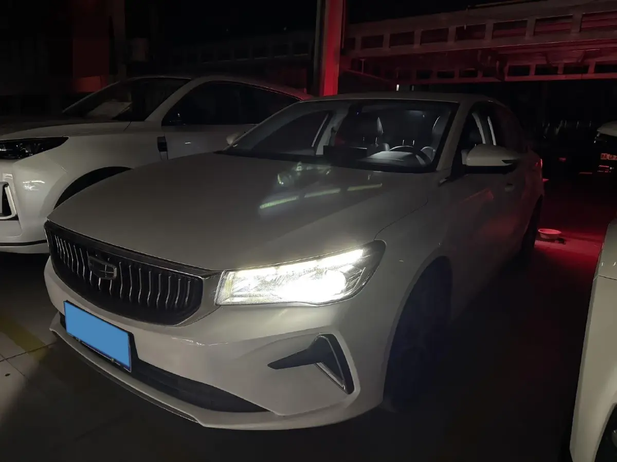 2023 Geely Emgrand 1.5L 127HP L4 CVT