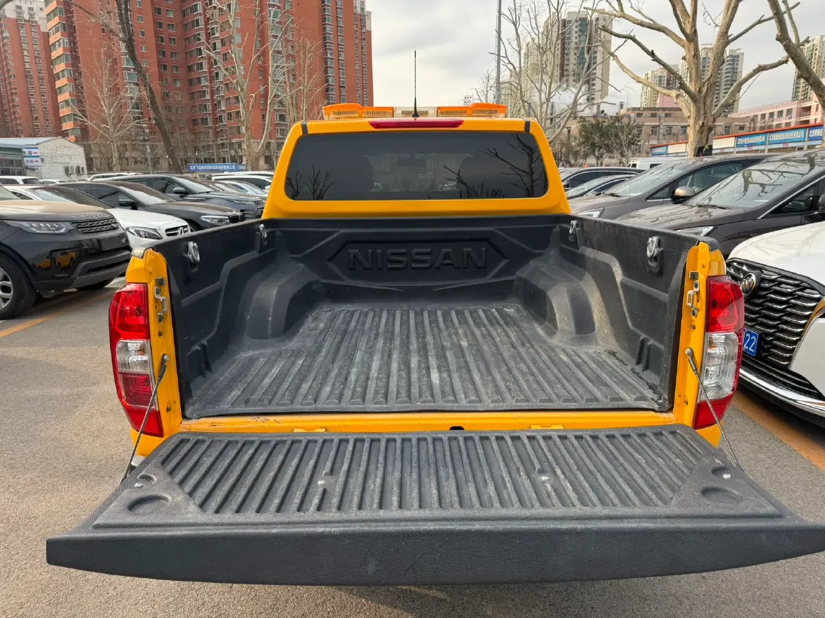 2022 Nissan Navara 2.5L 190HP L4 6MT,autocango,china used car exporter,china ev exporter,chinese used car exporter,chinese used ev exporter