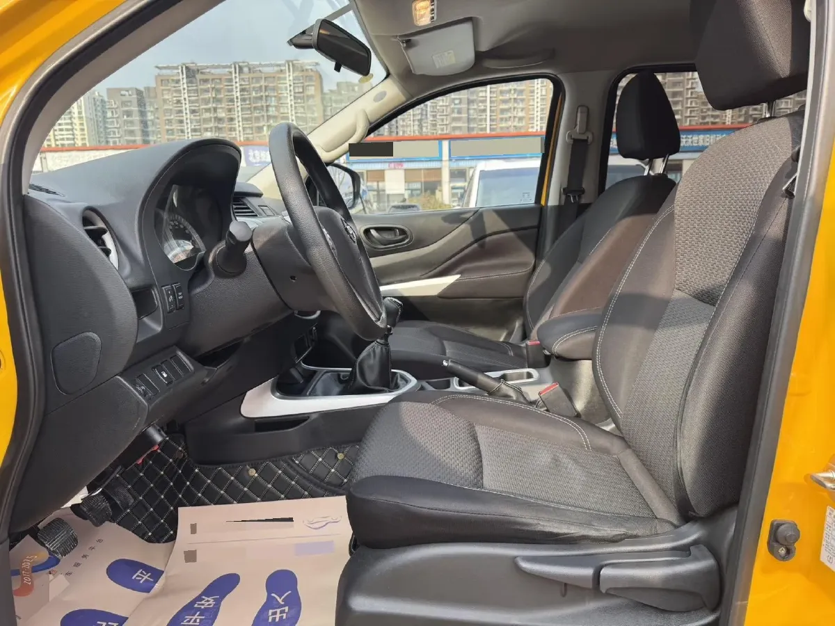 2022 Nissan Navara 2.5L 190HP L4 6MT,autocango,china used car exporter,china ev exporter,chinese used car exporter,chinese used ev exporter