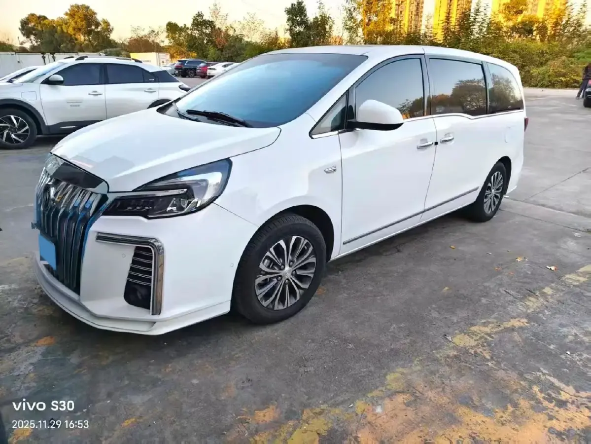 2022 Buick GL8 2.0T 237HP L4 9AT