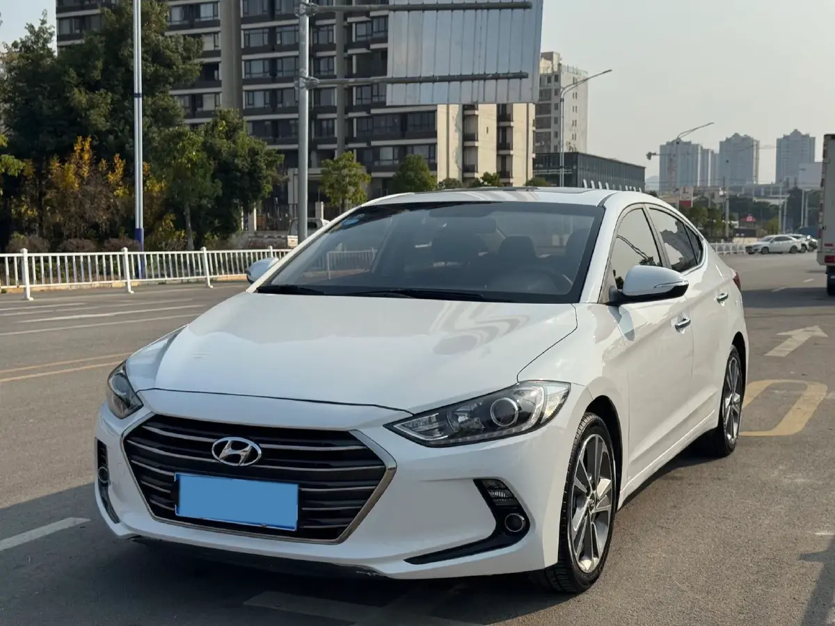 2016 Hyundai Elantra 1.6L 130HP L4 6AT