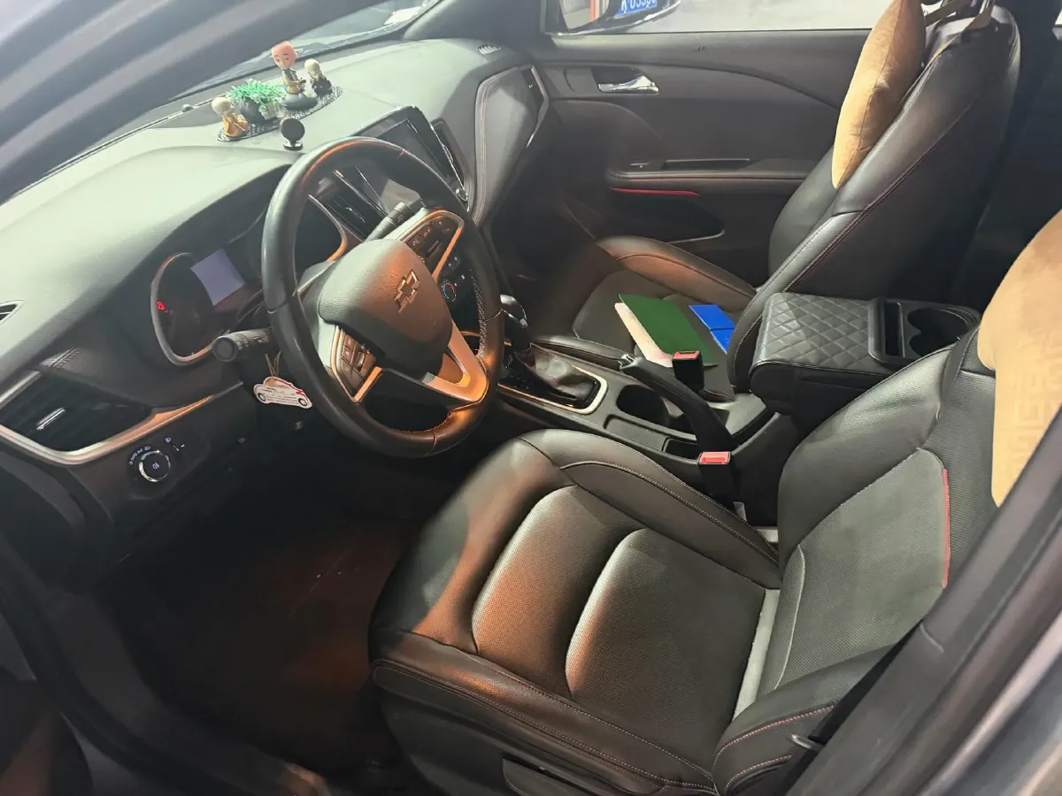 2019 Chevrolet Monza 1.3T 163HP L3 6AT,autocango,china used car exporter,china ev exporter,chinese used car exporter,chinese used ev exporter