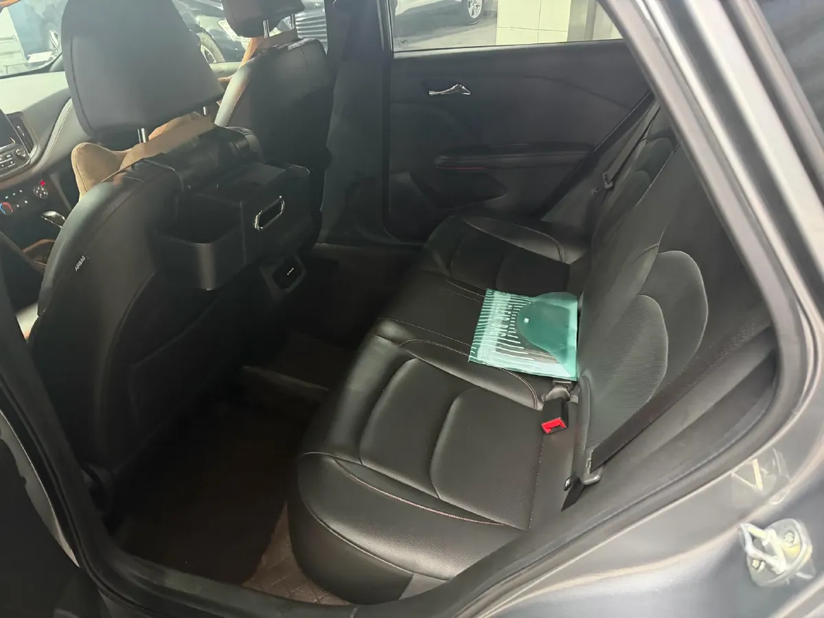 2019 Chevrolet Monza 1.3T 163HP L3 6AT,autocango,china used car exporter,china ev exporter,chinese used car exporter,chinese used ev exporter