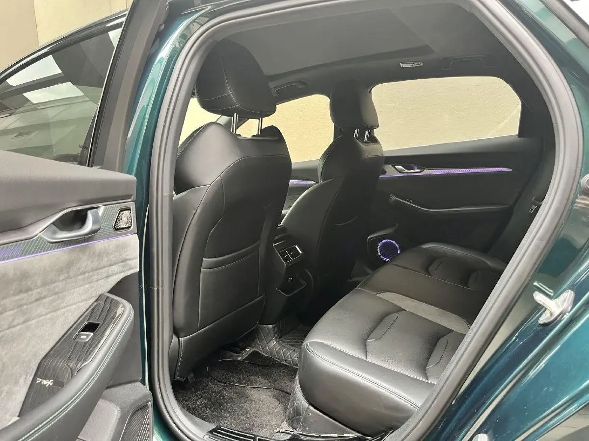 2023 Geely Preface 2.0T 190HP L4 7DCT,autocango,china used car exporter,china ev exporter,chinese used car exporter,chinese used ev exporter