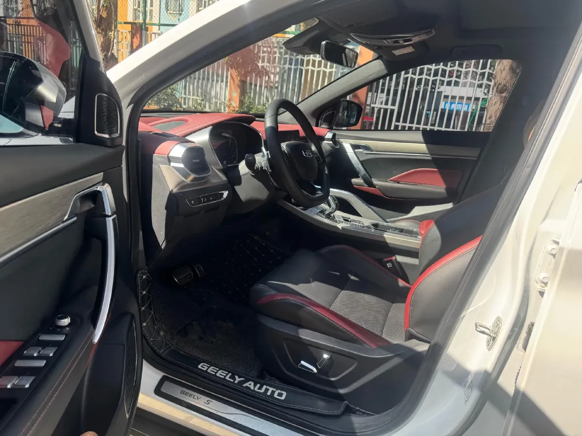 2019 Geely Coolray 1.5T 177HP L3 7DCT,autocango,china used car exporter,china ev exporter,chinese used car exporter,chinese used ev exporter