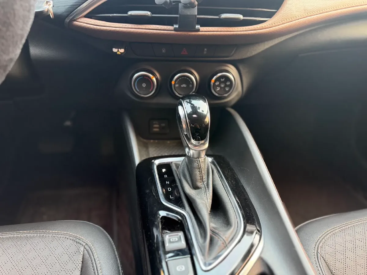 2022 Buick Verano 1.5T 184HP L4 CVT,autocango,china used car exporter,china ev exporter,chinese used car exporter,chinese used ev exporter