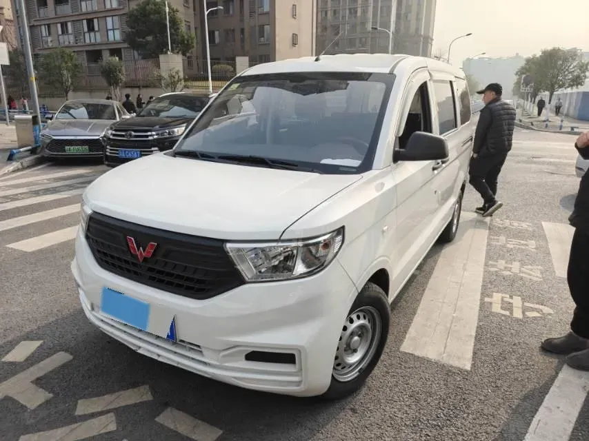 2021 ChangAn KuaYue KuaYueWang X3 1.6L 122HP L4 5MT,autocango,china used car exporter,china ev exporter,chinese used car exporter,chinese used ev exporter