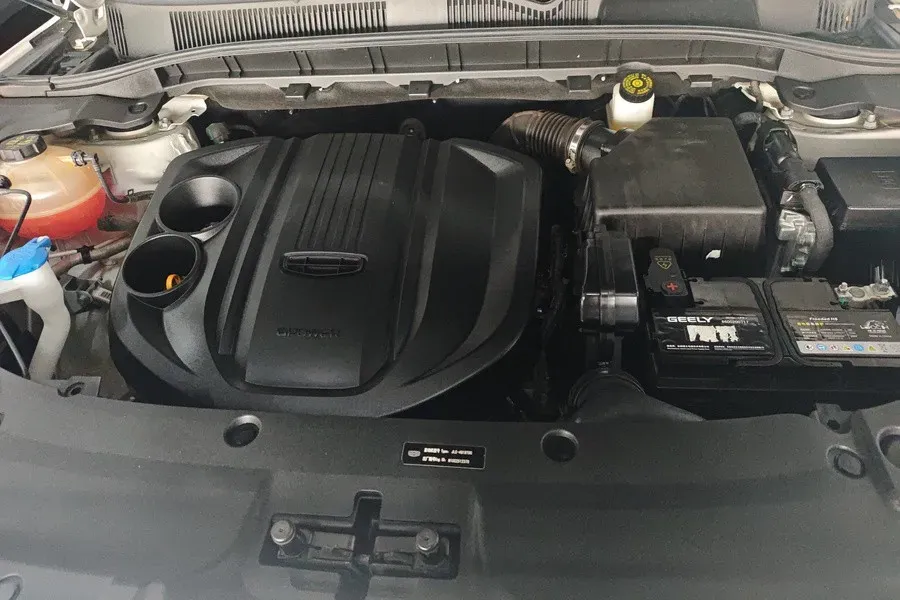 2022 Geely Azkarra 1.8T 184HP L4 7DCT,autocango,china used car exporter,china ev exporter,chinese used car exporter,chinese used ev exporter