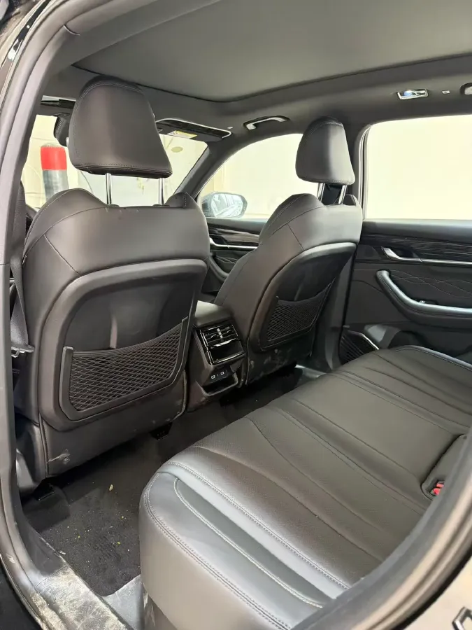 2024 Geely Monjaro 2.0T 218HP L4 7DCT,autocango,china used car exporter,china ev exporter,chinese used car exporter,chinese used ev exporter