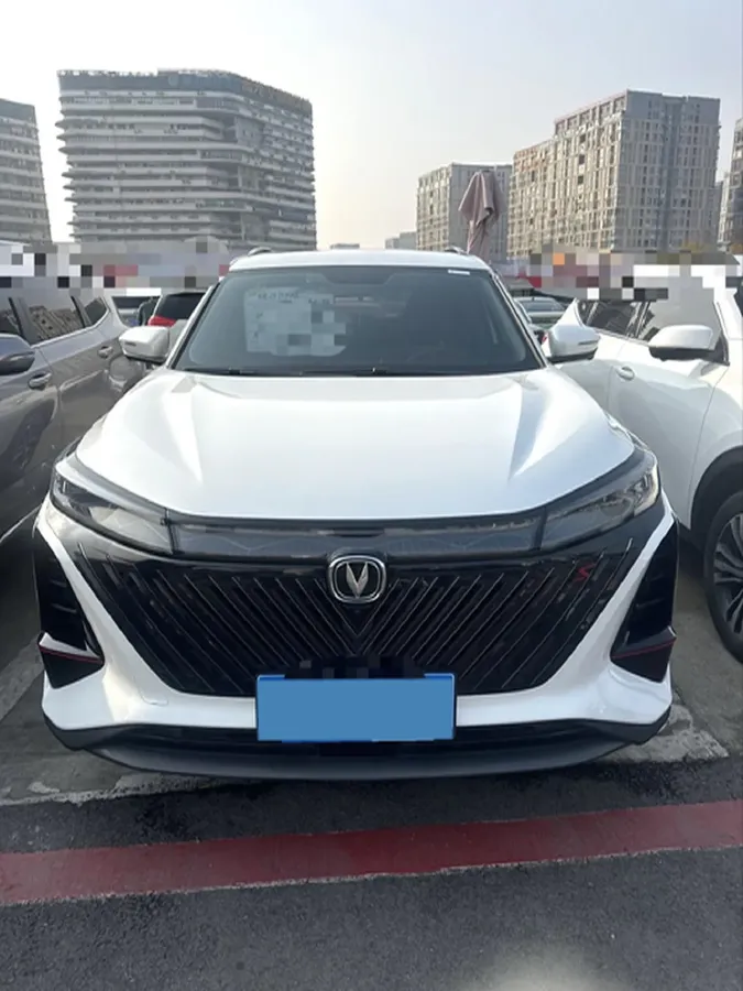 2023 ChangAn CS75 Plus 1.5T 188HP L4 8AT,autocango,china used car exporter,china ev exporter,chinese used car exporter,chinese used ev exporter