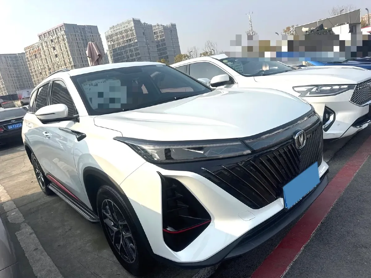 2023 ChangAn CS75 Plus 1.5T 188HP L4 8AT,autocango,china used car exporter,china ev exporter,chinese used car exporter,chinese used ev exporter