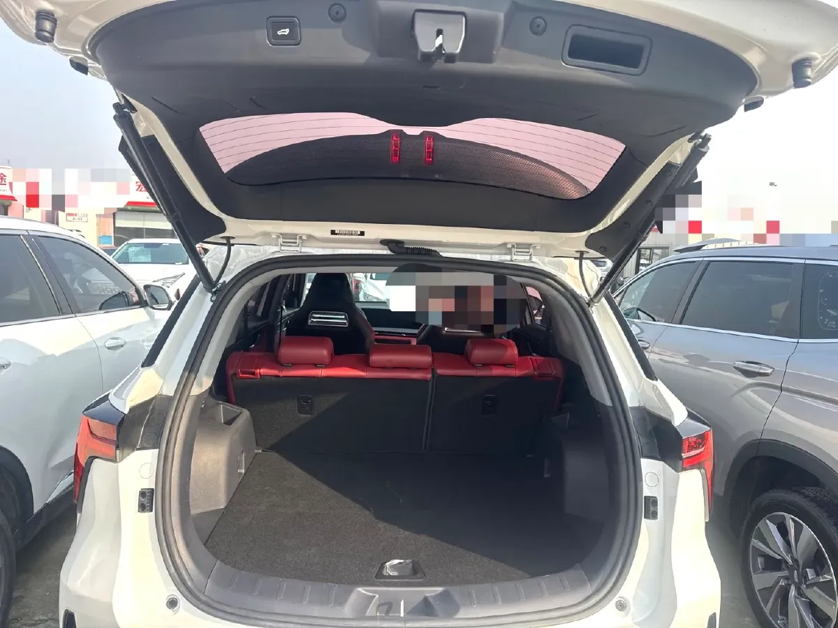 2023 ChangAn CS75 Plus 1.5T 188HP L4 8AT,autocango,china used car exporter,china ev exporter,chinese used car exporter,chinese used ev exporter