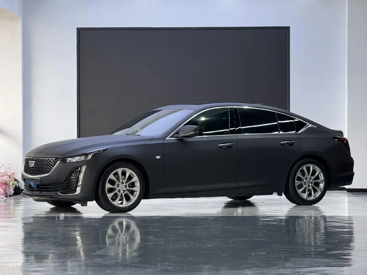 2021 Cadillac CT5 2.0T 237HP L4 10AT