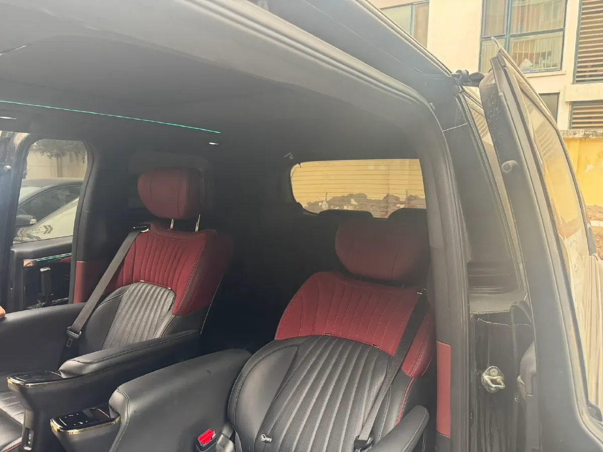 2023 GAC Trumpchi M8 2.0T 252HP L4 8AT,autocango,china used car exporter,china ev exporter,chinese used car exporter,chinese used ev exporter