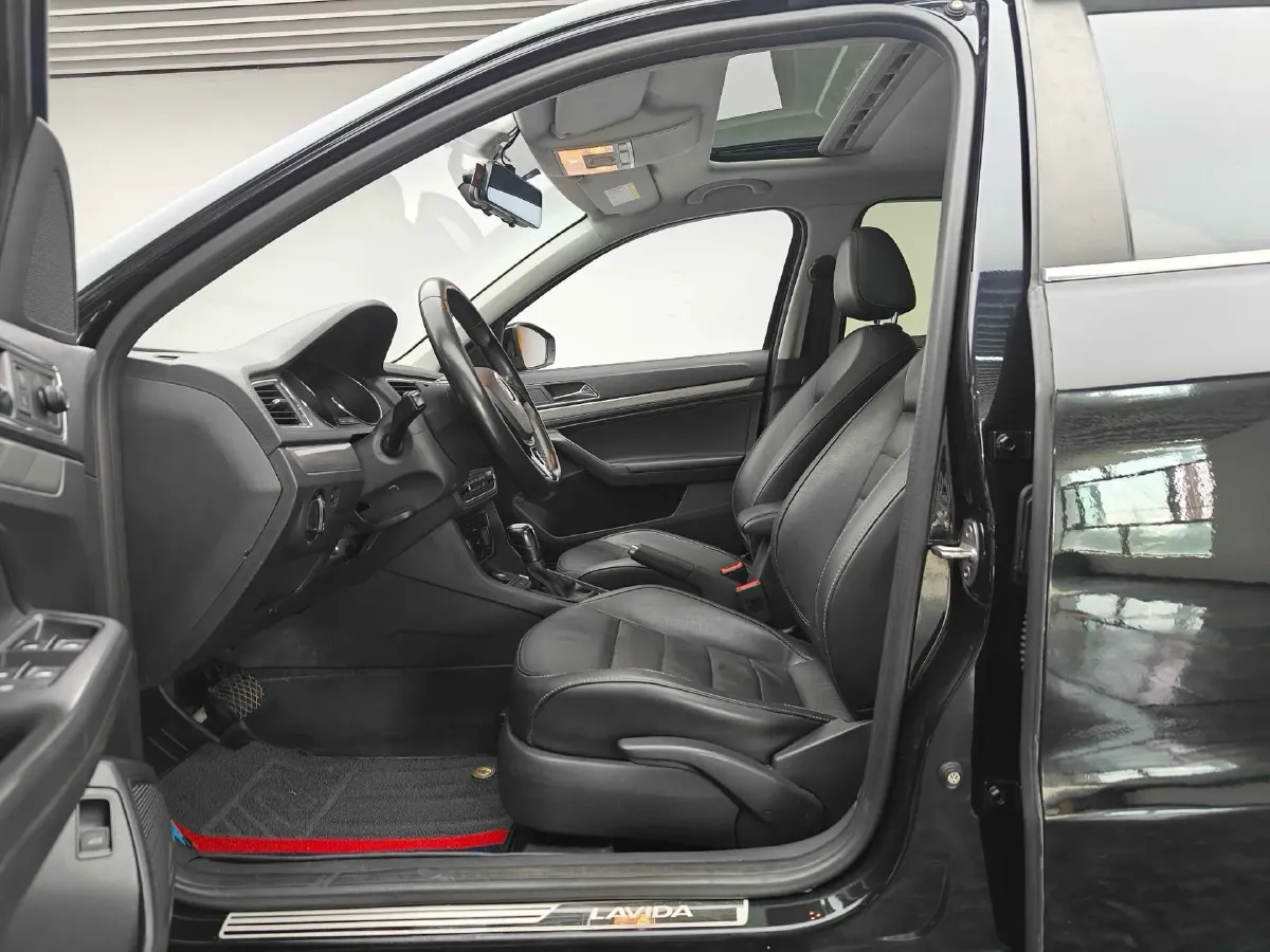 2017 Buick Excelle 1.5L 114HP L4 6AT,autocango,china used car exporter,china ev exporter,chinese used car exporter,chinese used ev exporter