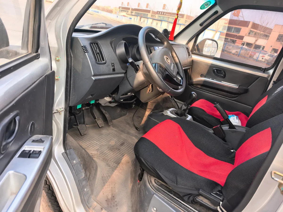 2023 DongFeng DFAC YuFeng 2.3T 143HP L4 6MT,autocango,china used car exporter,china ev exporter,chinese used car exporter,chinese used ev exporter