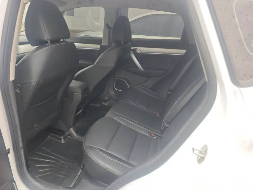 2025 Geely Coolray 1.5L 126HP L4 CVT,autocango,china used car exporter,china ev exporter,chinese used car exporter,chinese used ev exporter