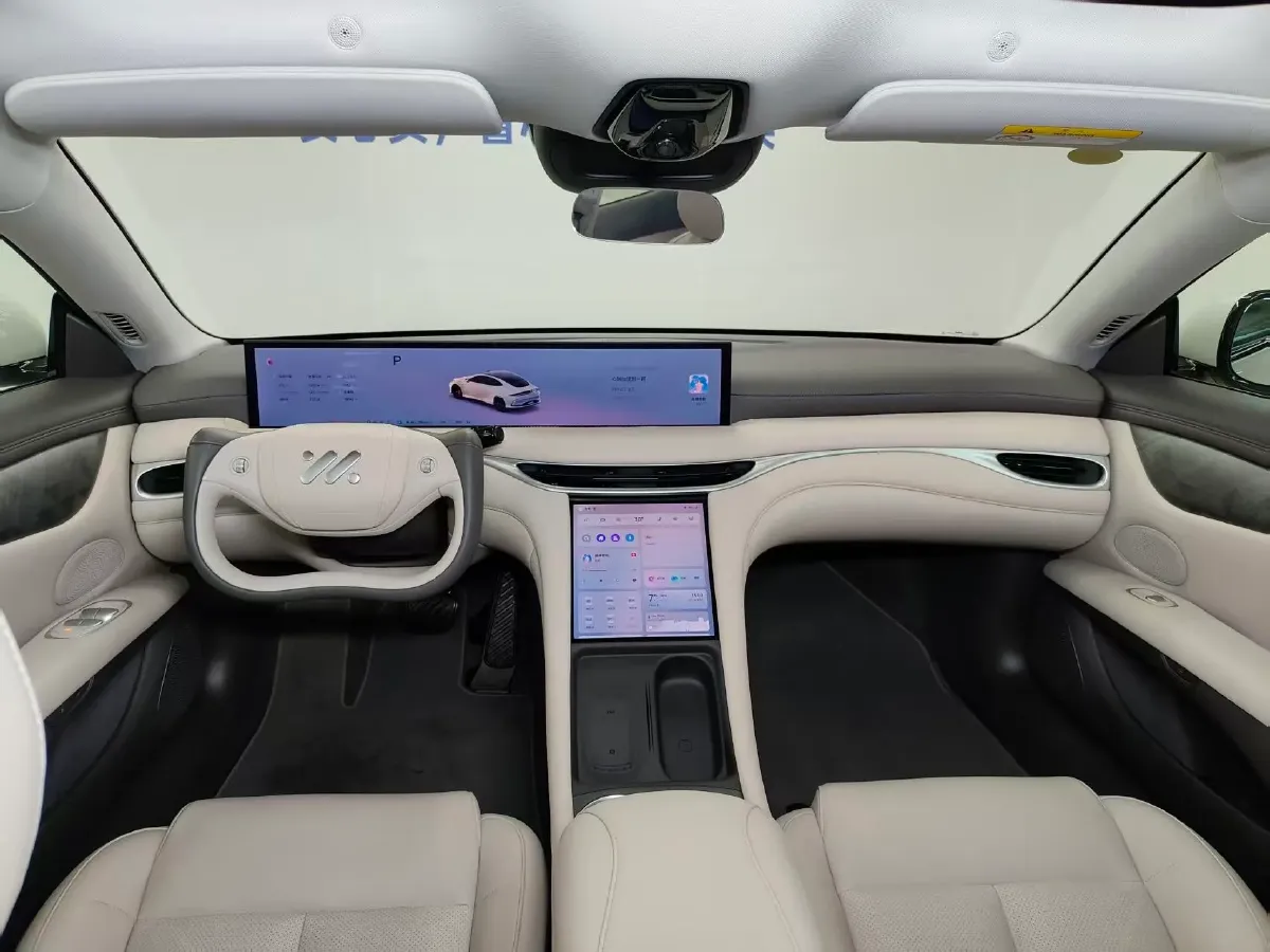 2024 IM L6 BEV 75KWH,autocango,china used car exporter,china ev exporter,chinese used car exporter,chinese used ev exporter