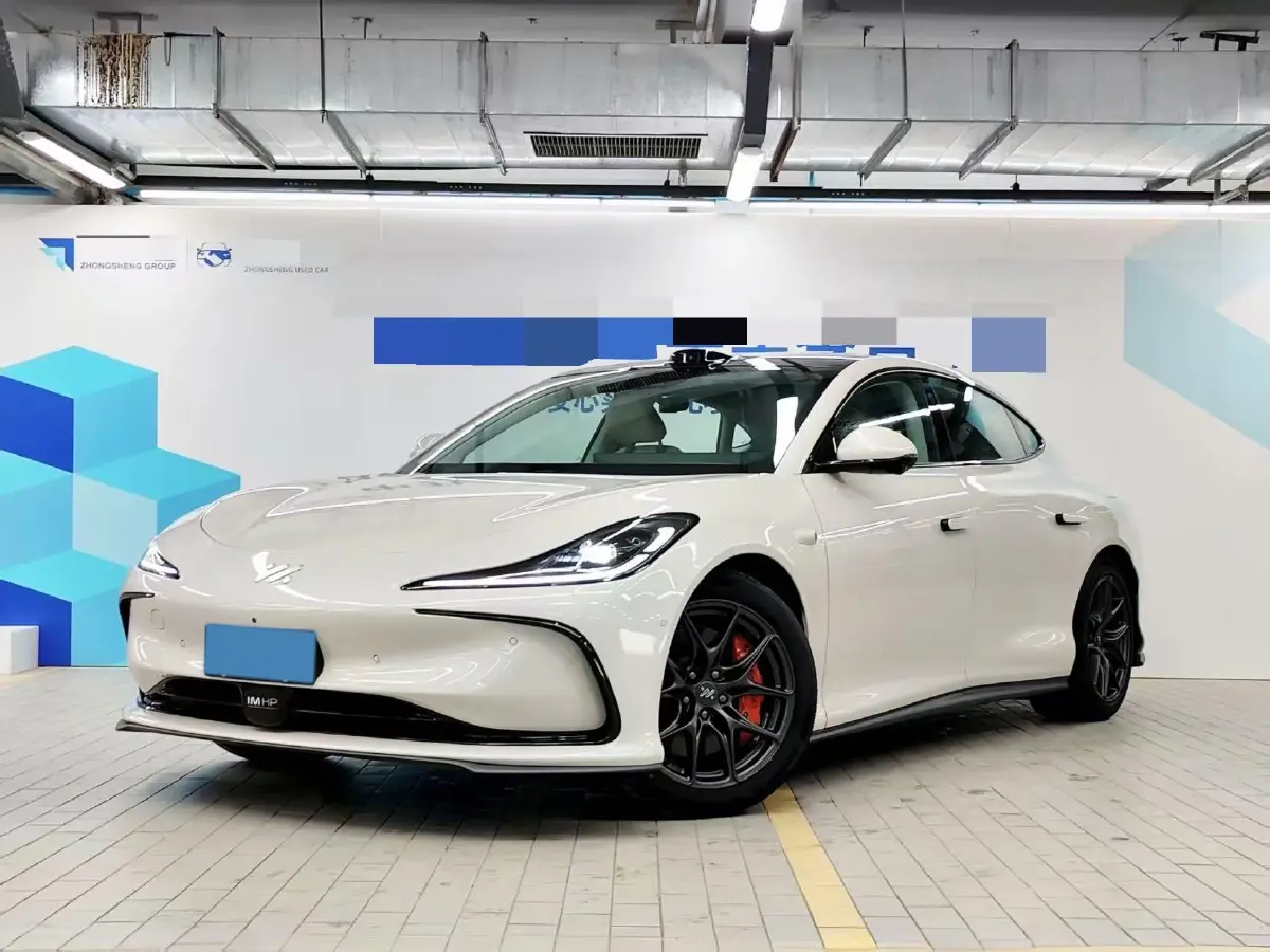 2024 IM L6 BEV 75KWH