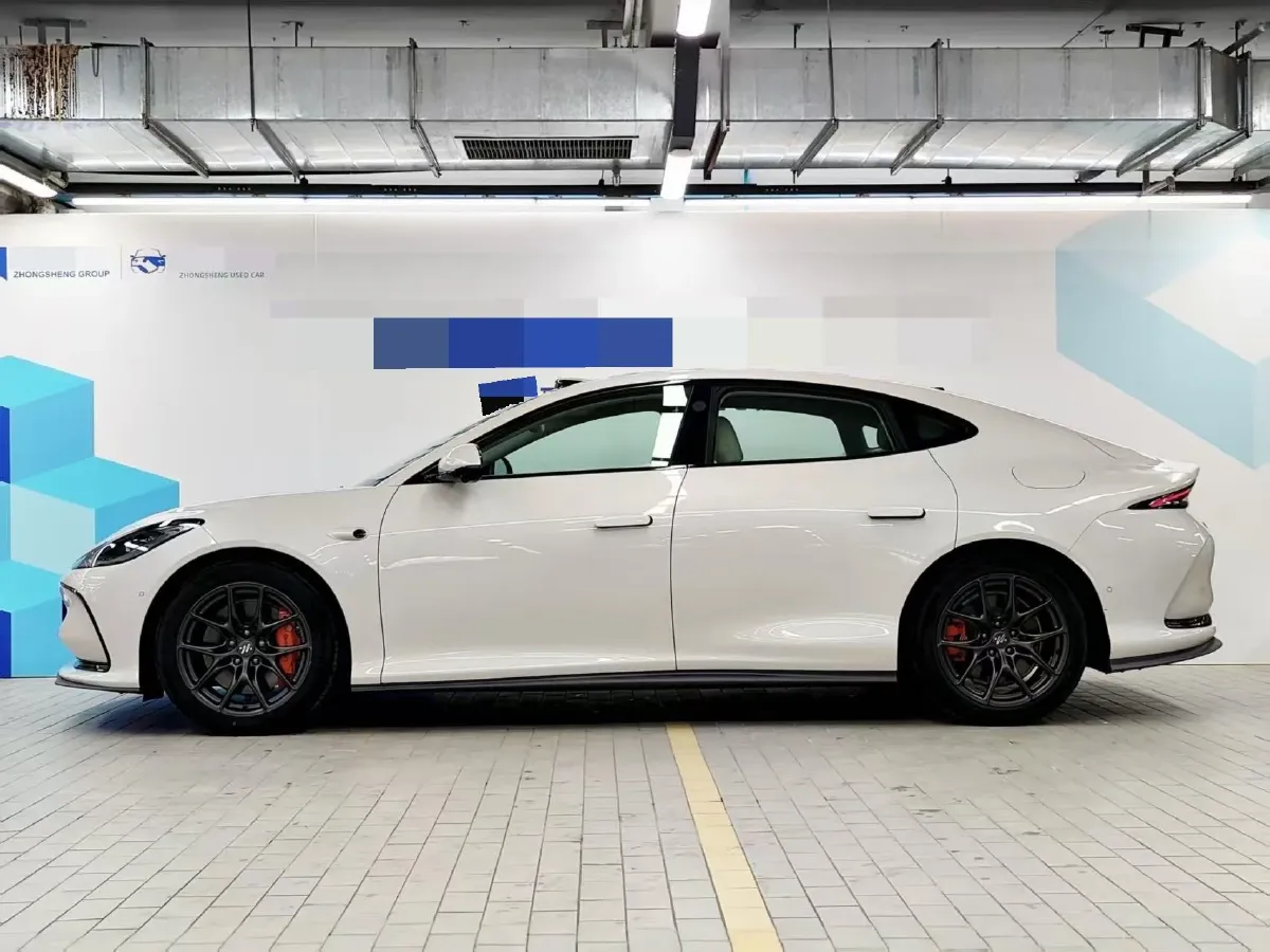 2024 IM L6 BEV 75KWH,autocango,china used car exporter,china ev exporter,chinese used car exporter,chinese used ev exporter