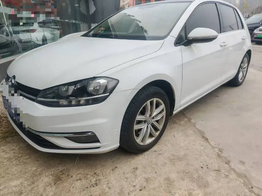 2018 Volkswagen Golf 1.6L 110HP L4 6AT