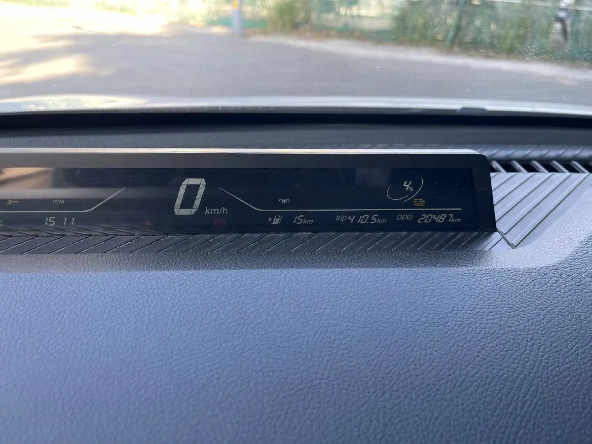 2023 Nissan Kicks 1.5L 122HP L4 CVT,autocango,china used car exporter,china ev exporter,chinese used car exporter,chinese used ev exporter