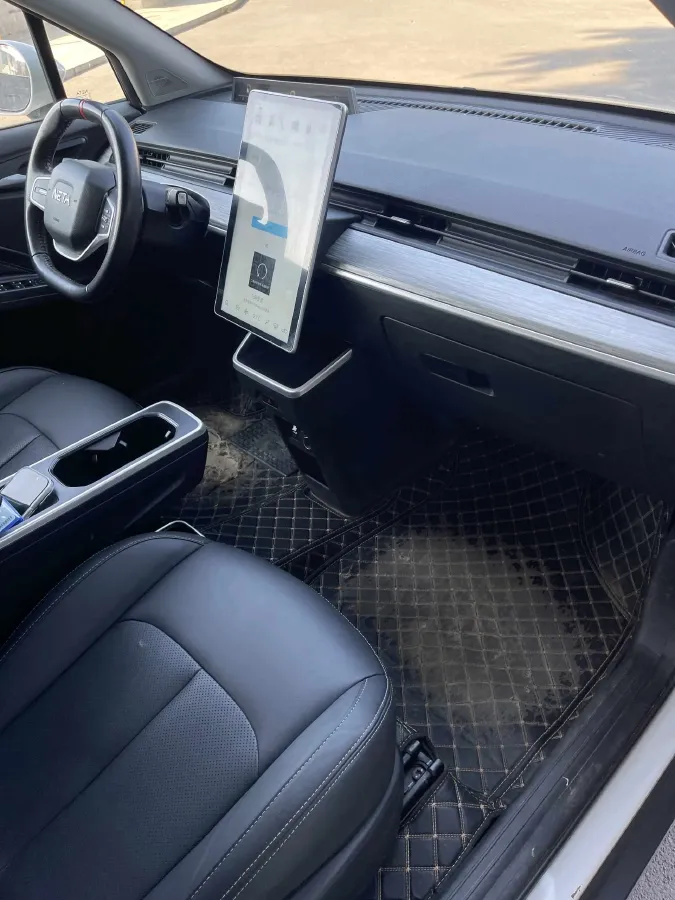 2023 Nissan Kicks 1.5L 122HP L4 CVT,autocango,china used car exporter,china ev exporter,chinese used car exporter,chinese used ev exporter