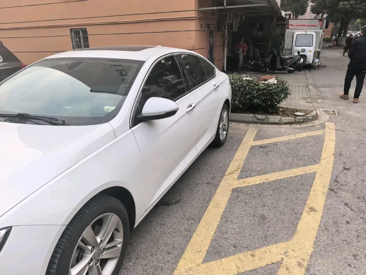 2019 Buick Regal 1.5T 170HP L4 9AT,autocango,china used car exporter,china ev exporter,chinese used car exporter,chinese used ev exporter