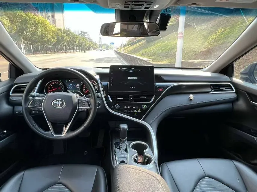 2022 Toyota Camry 2.0L 178HP L4 CVT,autocango,china used car exporter,china ev exporter,chinese used car exporter,chinese used ev exporter
