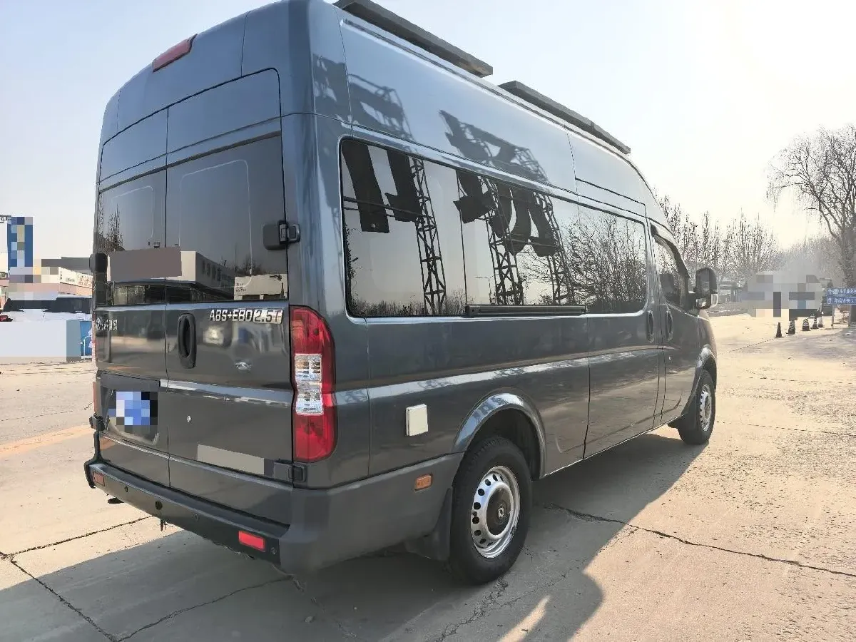 2016 Ford New Era Transit 2.2T 155HP L4 6MT,autocango,china used car exporter,china ev exporter,chinese used car exporter,chinese used ev exporter