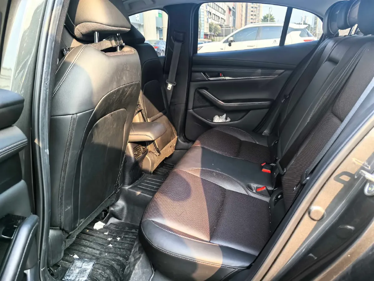 2021 Mazda 3 Axela 2.0L 158HP L4 6AT,autocango,china used car exporter,china ev exporter,chinese used car exporter,chinese used ev exporter