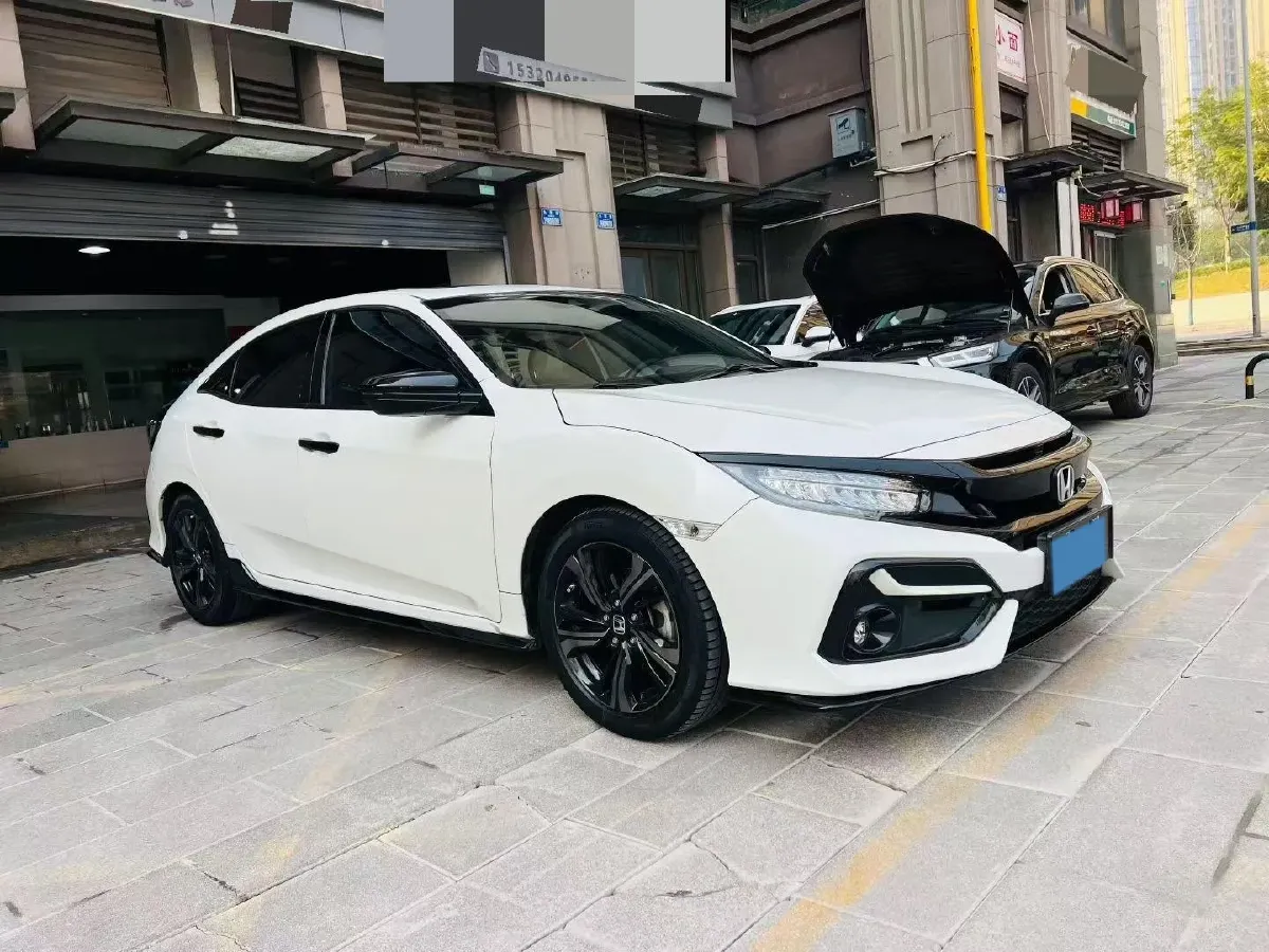 2021 Honda Civic 1.5T 177HP L4 6MT,autocango,china used car exporter,china ev exporter,chinese used car exporter,chinese used ev exporter