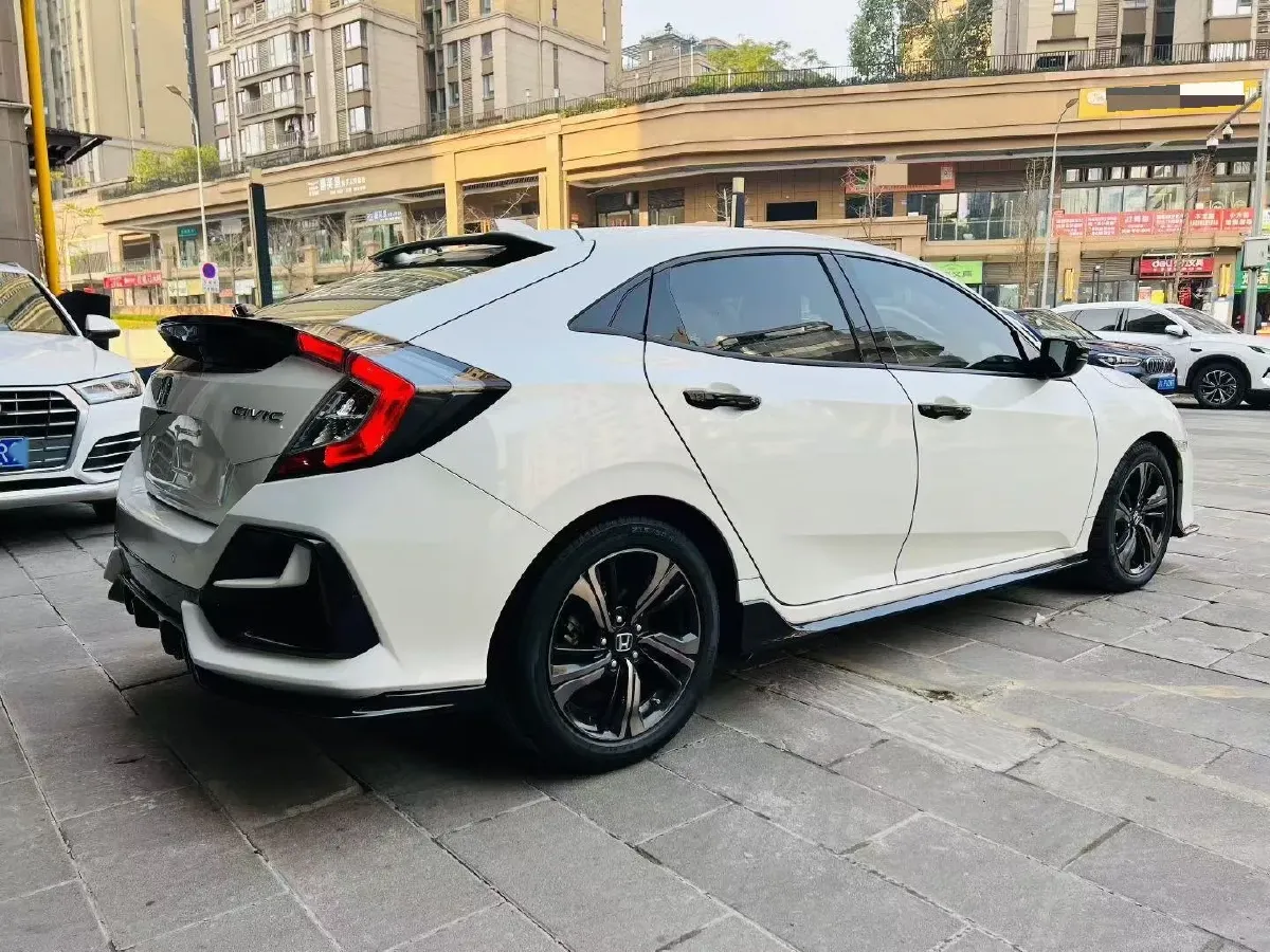 2021 Honda Civic 1.5T 177HP L4 6MT,autocango,china used car exporter,china ev exporter,chinese used car exporter,chinese used ev exporter
