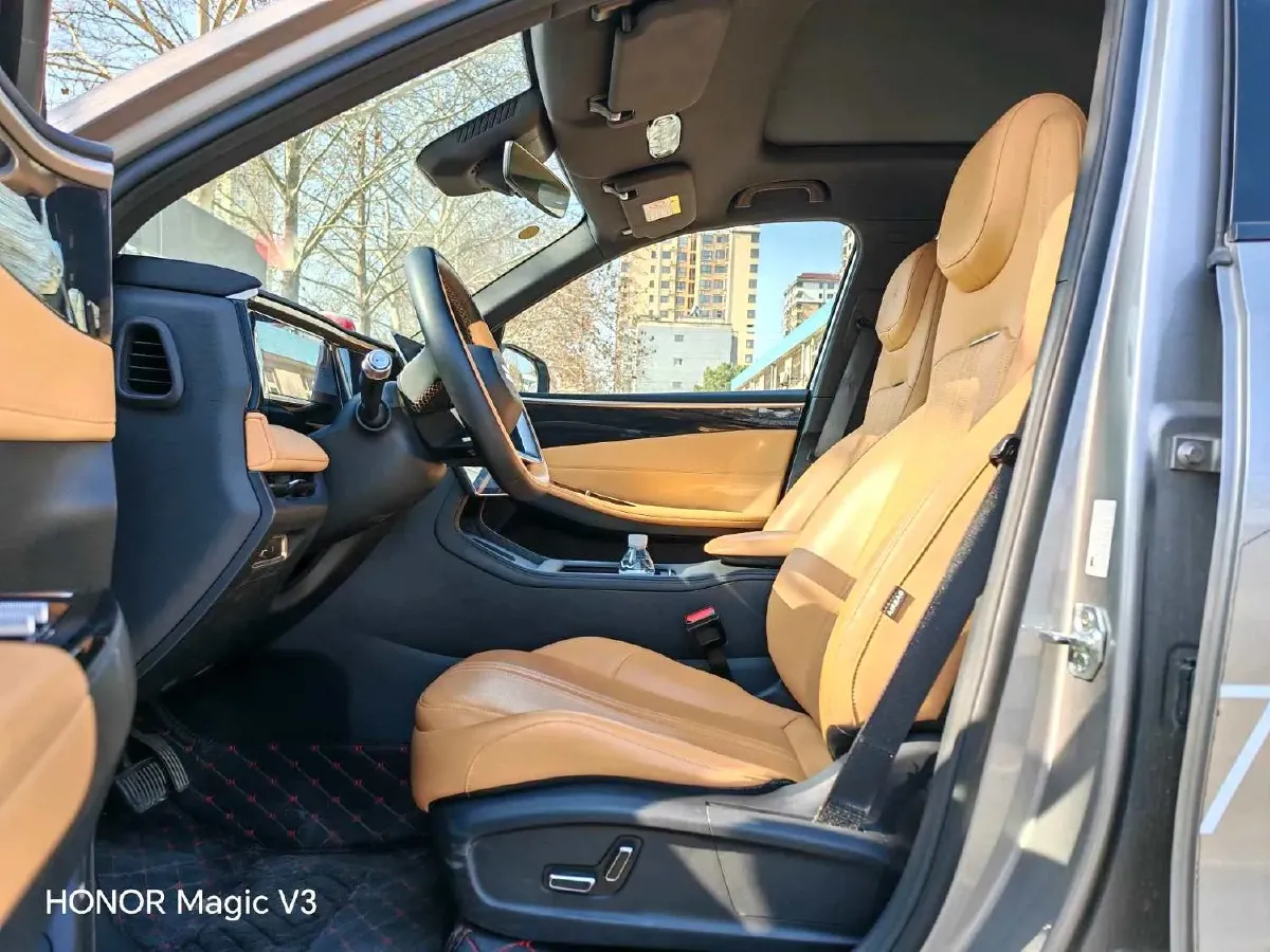 2023 Geely Galaxy L7 1.5T 163HP L4 3DHT PHEV 18.7KWH,autocango,china used car exporter,china ev exporter,chinese used car exporter,chinese used ev exporter