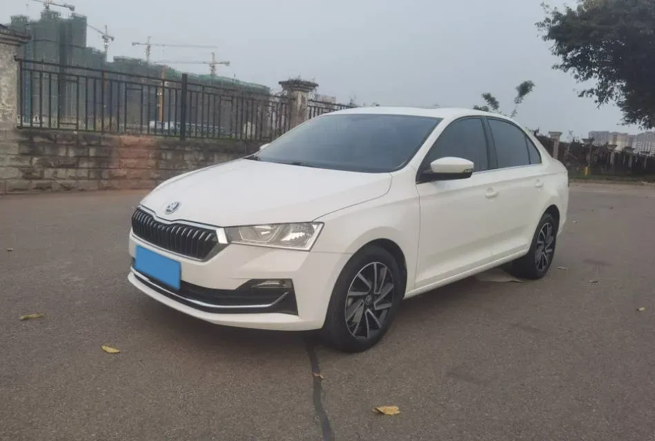 2020 Skoda Rapid 1.5L 112HP L4 6AT,autocango,china used car exporter,china ev exporter,chinese used car exporter,chinese used ev exporter