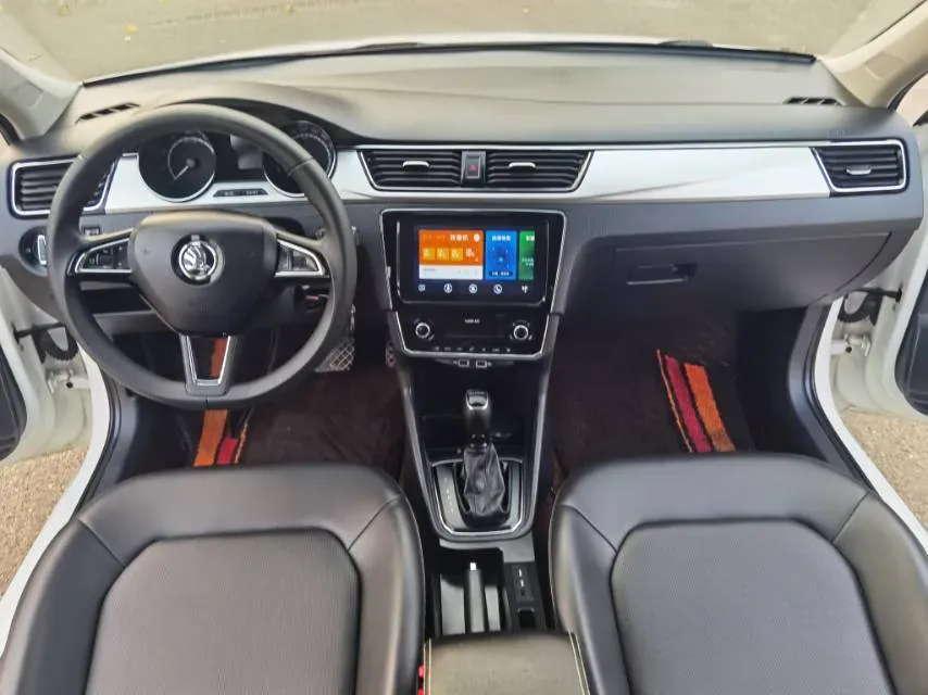 2020 Skoda Rapid 1.5L 112HP L4 6AT,autocango,china used car exporter,china ev exporter,chinese used car exporter,chinese used ev exporter