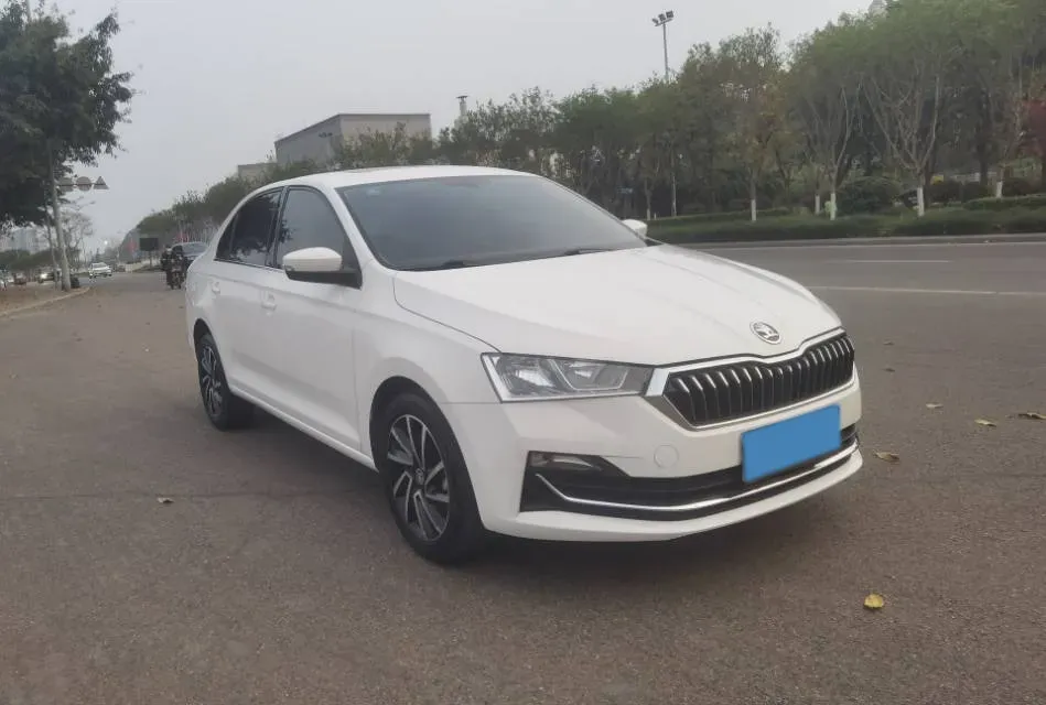 2020 Skoda Rapid 1.5L 112HP L4 6AT,autocango,china used car exporter,china ev exporter,chinese used car exporter,chinese used ev exporter