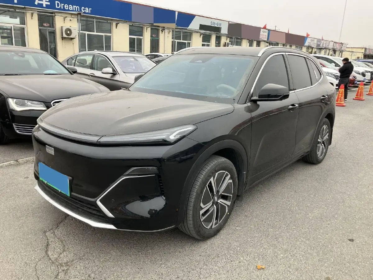 2025 BYD Sea Lion 05 DM-i 1.5L 101HP L4 E-CVT PHEV 18.3KWH