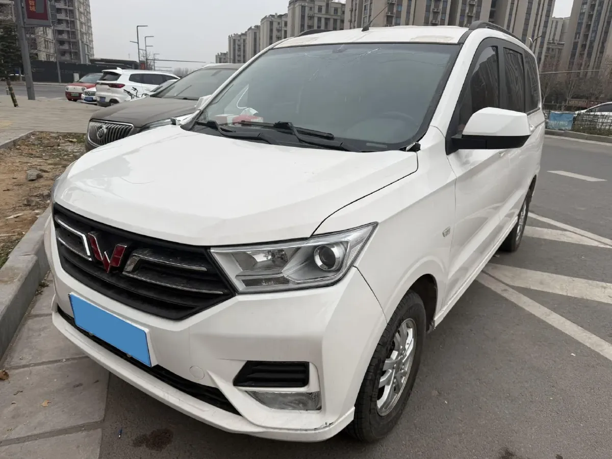 2021 Yema SiPaiKa 1.5L 109HP L4 5MT,autocango,china used car exporter,china ev exporter,chinese used car exporter,chinese used ev exporter